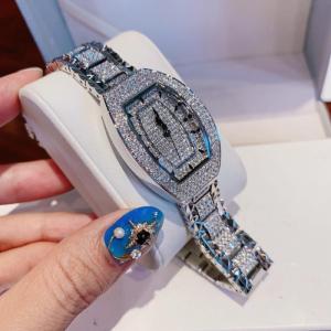 Đồng hồ Davena Auth