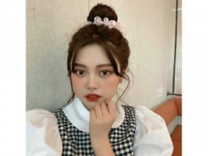 Vòng buộc tóc kiểu Pháp đáng yêu