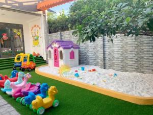 Cung cấp nhà cổ tích dễ thương cho trường mầm non, công viên, sân chơi trẻ em