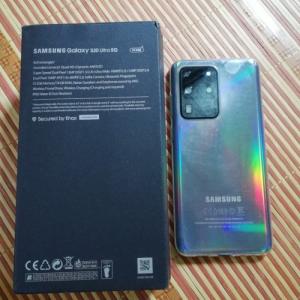 Samsung S20 hàng xách tay