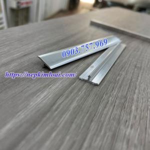 Nẹp nhôm T12