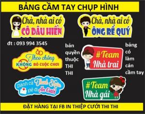 Bảng cầm tay chụp hình đám cưới, bảng hashtag cầm tay đám cưới đẹp