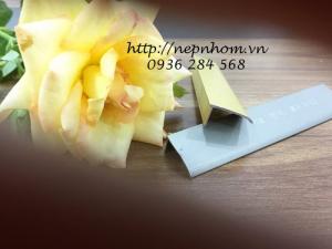 Nẹp nhôm chặn sàn