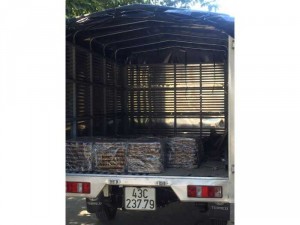 Chuyên sỉ lẽ vỉ sàn gỗ tự nhiên đà nẵng