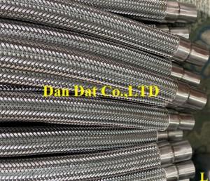 ống nối mềm đầu chờ thép