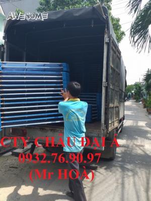Giường mầm non được cty TBMN CHÂU ĐAI Á trực tiếp sản xuất và cung cấp toàn quốc
Kích thước: 60x100x10cm
60x120x10cm
6-x130x10cm
60x140x10cm
Cty làm theo kích thước đơn hàng khách đặt
Vật liệu: chân nhựa, khung kẽm, cây cong innox, giường chịu trọng lực 70kg
Quý khách có nhu cầu tìm hiểu thì liên hệ: 0932 769 097 (Mr Hoà) để được giải đáp