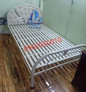 Giường sắt đầu nệm 1m2x2m