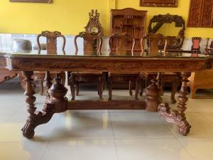 Bộ bàn ăn gỗ xịn sơn ta 8 ghế bàn ovan khuyết