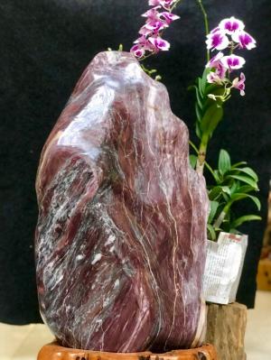 Đá cảnh tự nhiên vân đỏ Serpentine KT : C73x N36 cm (MS : 205)