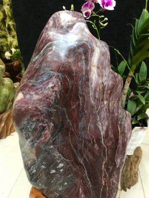 Đá cảnh tự nhiên vân đỏ Serpentine KT : C73x N36 cm (MS : 205)