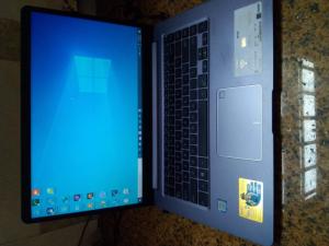 Laptop Asus i3 8130 4G 1Tb mới 90% bán gấp