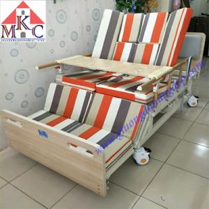 Tặng đệm khí hơi khi mua giường bệnh điều khiển bằng điện