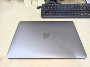 Cần bán macbook pro bản ssd 512g nguyên zin