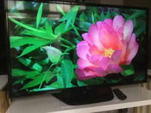 Bán Tivi LED LG 42 inch mỏng và đẹp