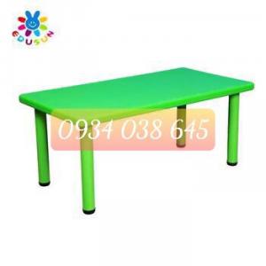 Bàn nhựa đúc nhập khẩu hình chữ nhật cho bé
