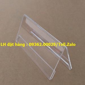 Bảng mica để giá sản phẩm- Kệ giá tiền mica trong uốn chữ L