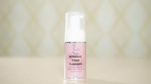 Sữa rửa mặt/ Intensive Foam Cleanser