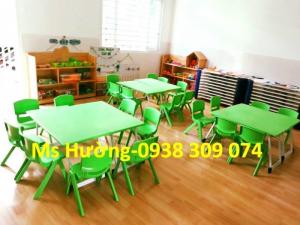 Chuyên cung cấp sỉ và lẻ bàn nhựa cho bé giá rẻ