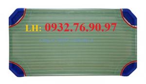 Giường bọc nhựa lưới mầm non , các loại giường cao cấp