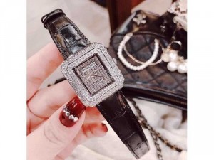 Đồng hồ nữ Royal Crown full đá cực đẹp