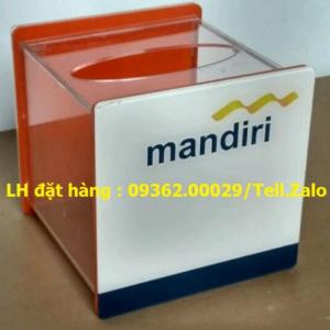 Có sẵn hòm phiếu mica, thùng bỏ phiếu, thùng từ thiện giá rẻ ship tại Hà Nội