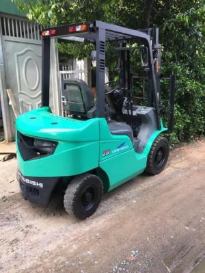 Xe nâng hàng dầu điện xăng gas giá rẻ