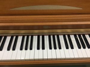 Piano điện korg c-330