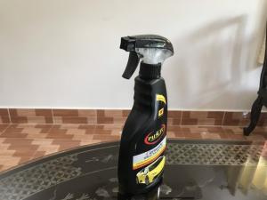 Dung Dịch Dưỡng Bóng Sơn Xe Pallas Polish Wax 700ml Tặng Kèm Khăn - PPW700