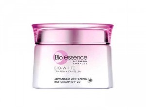 Kem dưỡng trắng da Bio white
