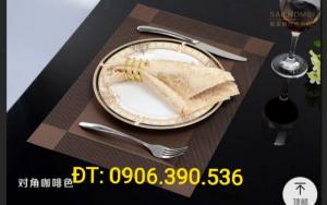 Tấm lót bàn ăn phong cách châu âu