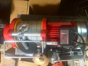 Máy tời điện nhanh , dây cáp dài 60m