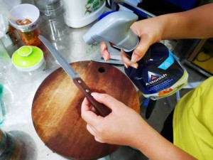 Xịt Vệ Sinh Dụng Cụ Nhà Bếp, Xịt Diệt Khuẩn Dụng Cụ Nhà Bếp Astonish C6700 750ml