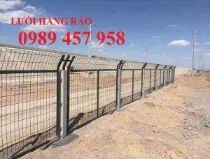 Hàng rào uốn sóng trên thân, hàng rào gập tam giác đầu