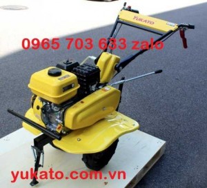 Máy xới đất đa năng Yukato BS800 màu vàng đẹp mắt, chất lượng tiêu chuẩn Nhật Bản.