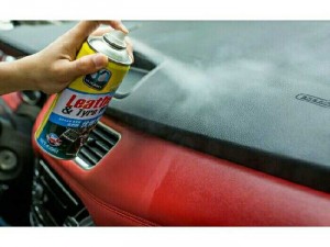 Chai xịt sáp xe hơi Leather & Tyre wax