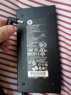 Sạc zin laptop HP 150w (19.5v-7,7A) đầu kim nhỏ dùng cho HP Zbook 15 G3