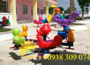 Đu quay trẻ em đa dạng mẫu và nhiều màu sắc