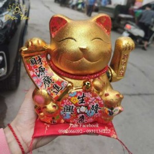Mèo thần tài phong thuỷ vàng kim