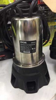 Bơm thả chìm Ryobi công suất 750W