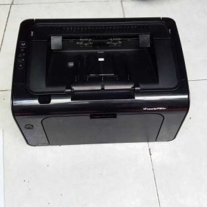 Bán máy in HP 1102w