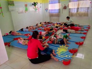 Chuyên bán giường lưới mầm non cho các bé ngủ ngon giá TỐT