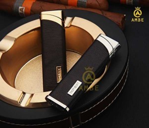Bật lửa bọc da sang trọng Honest BCZ311