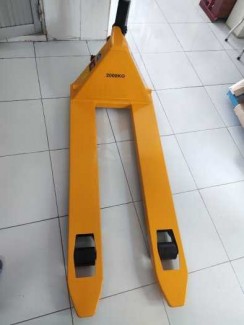 Xe nâng tay thấp 2 tấn