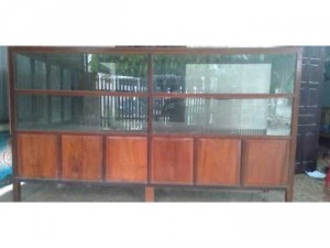 Thanh lý tủ đựng hàng tạp hoá và để hàng sành xứ.