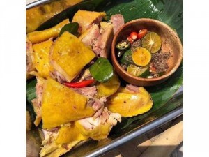 Gà Ủ muối tiêu 1 con
