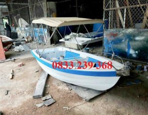 Chuyên Cung Cấp Thuyền Composite Chèo Tay Chở 3-4 Người Tại Sài Gòn