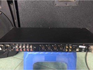 Vang số JBL KX100