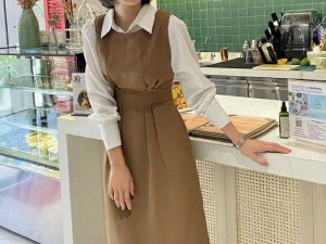 Set áo sơ mi và đầm