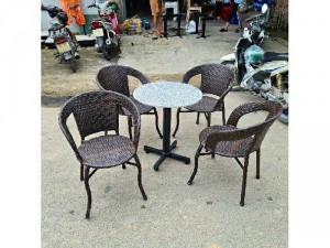 Bàn ghế cafe mây nhựa ngoài trời