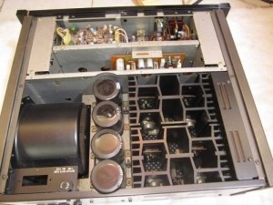 AMPLI SANSUI AU-9900